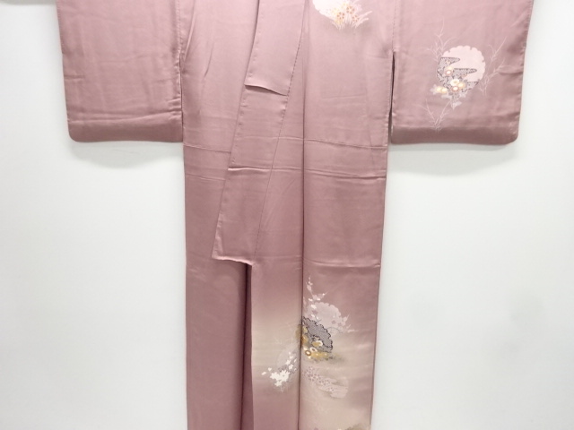  雪輪に花模様刺繍訪問着